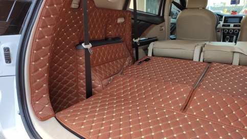 Thảm lót cốp ô tô Mitsubishi Xpander giá tại xưởng, rẻ nhất Hà Nội, TPHCM